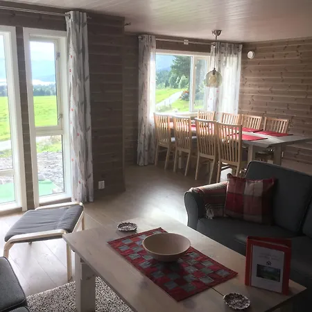 Heinali Hytta シャレー Isfjorden