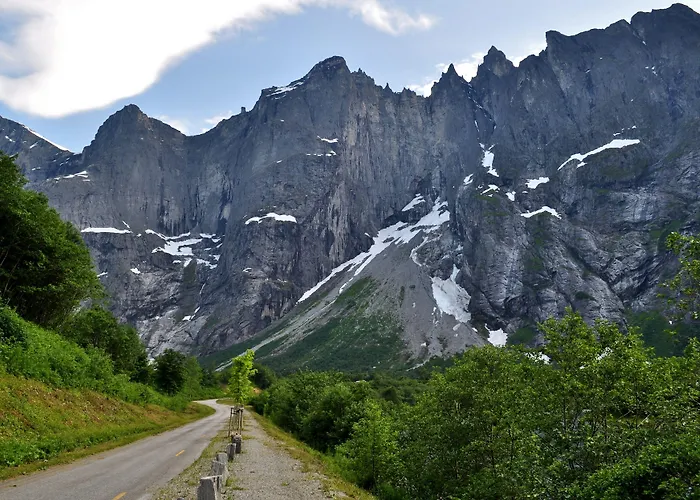 Heinali Hytta 木屋 Isfjorden